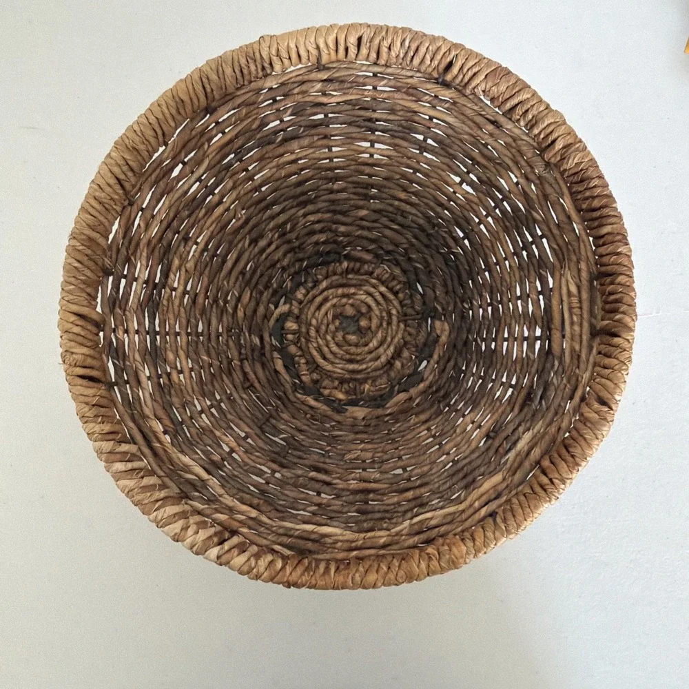 Vintage Round Woven Rattan Wicker Serving Tray Decor Dish Basket Metal Frame